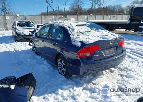 2008 Honda Civic Lx z USA, uszkodzony, nr VIN 2HGFA16558H531610